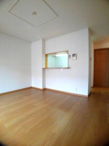 プロムナードＦ　Ⅱ棟の居間・リビング