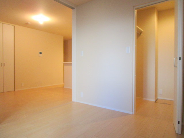 ＰＲＩＭＥ　ＣＯＡＳＴ　プライムコーストの居間・リビング|★洋室からリビング★別号室参考資料★