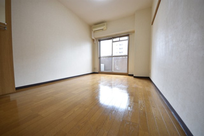 【居間・リビング】 | エスポワール三宮パート2