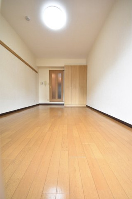 【居間・リビング】 | エスポワール三宮パート2