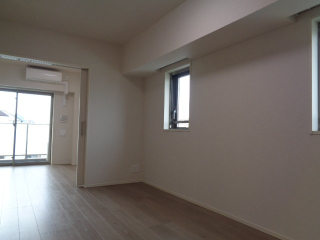 パレステージ江北Ⅲ東館の居間・リビング