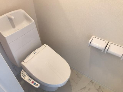 【トイレ】 | アルツァーレ | トイレ