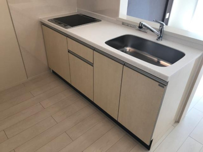 【キッチン】 | アルツァーレ | キッチン