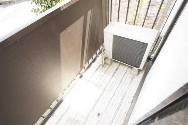 クレスト旭ケ丘のバルコニー