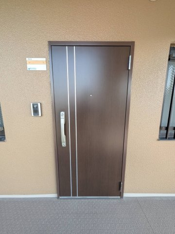 ルモン星田2番館４階の玄関|きれいな玄関です