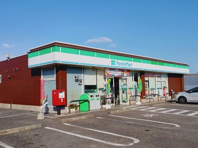【周辺】 | ルルタンＡ | ファミリーマート 中津北店まで650m