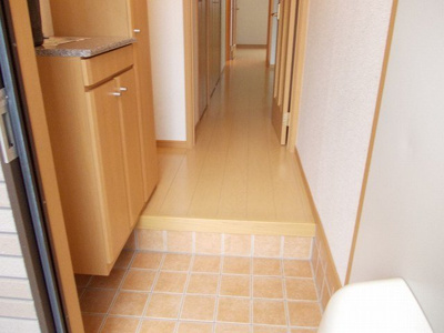 【玄関】 | エルヴィーナＢ棟