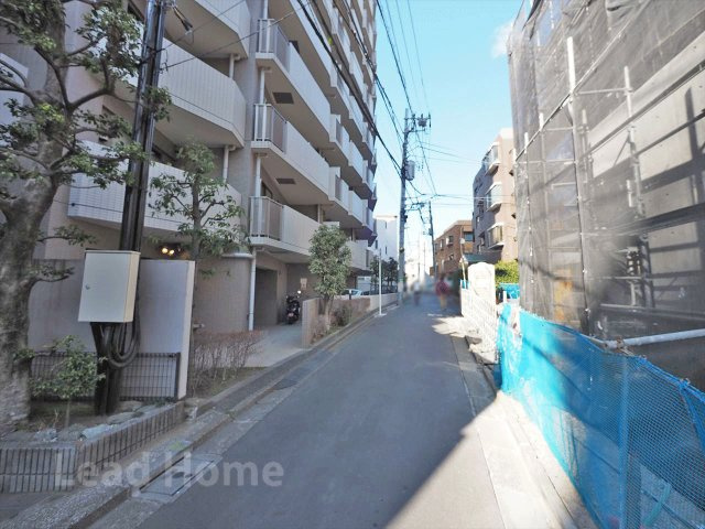 【その他】 | クレッセント渋谷神泉 | 前面道路