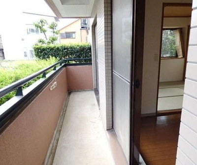 【バルコニー】 | 櫻 | 外からの目が気にならないバルコニーで洗濯物が干せます