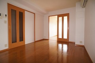 ソーニ・ドゥ・オーロの居間・リビング