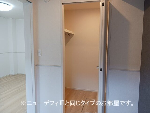ヒカルサ西大宮の収納