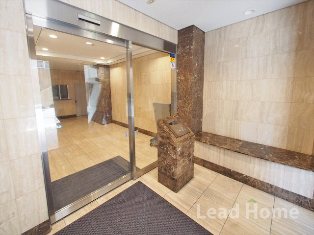 【エントランス】 | スカーラ代官山 | オートロック付きでセキュリティ面も安心です！