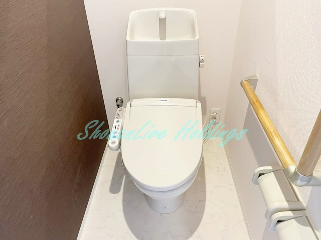 ブリスガーデンⅠのトイレ|温水洗浄便座あり☆