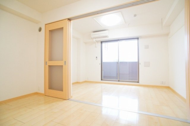 ロイヤル　マムの居間・リビング