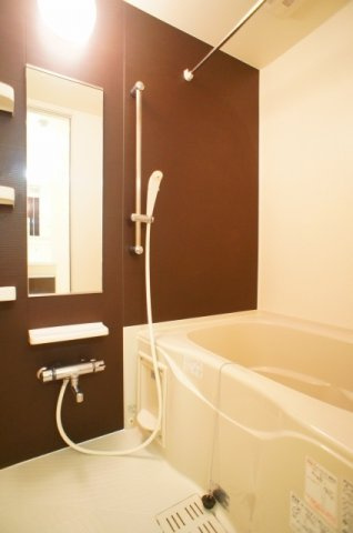 ロイヤル　マムの浴室