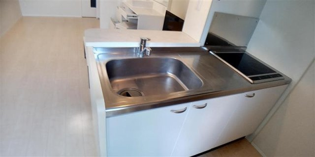 ミランダサンライズ大川Ⅱのキッチン|設備・仕様は号室により異なる為、現況を優先致します。