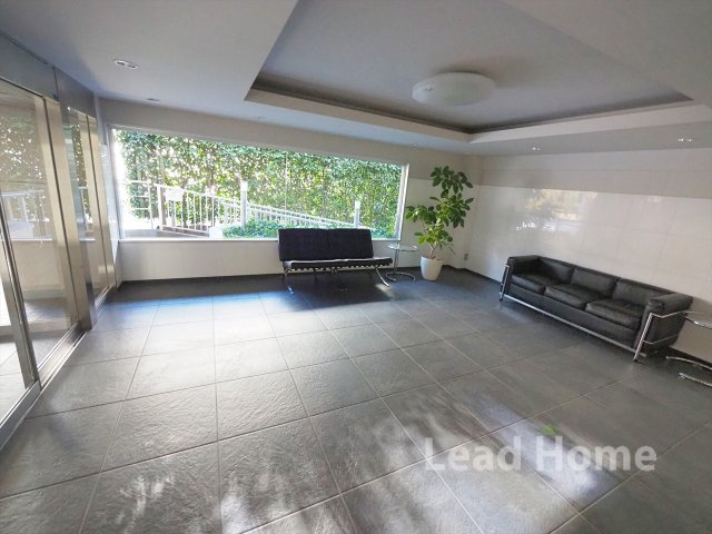 【エントランス】 | 南平台マンション