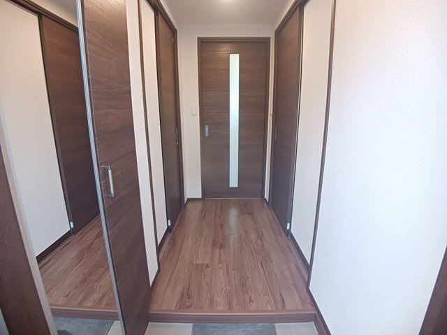 フォルトーナⅦの玄関