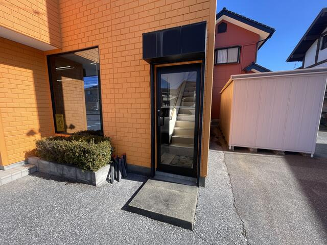 鹿沼市晃望台　事務所のその他|２階への入口です。