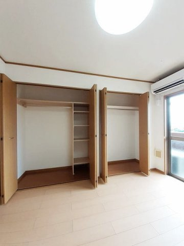 レルベ保田窪の収納