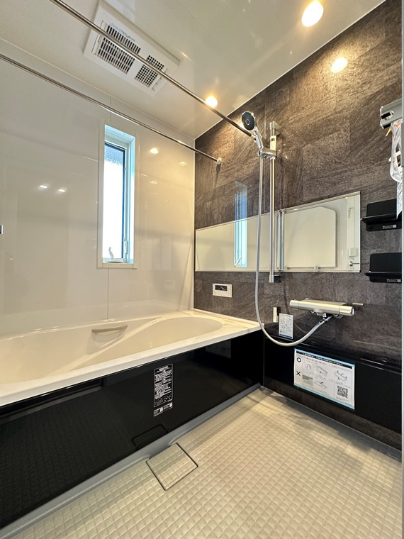 南栗橋戸建の浴室