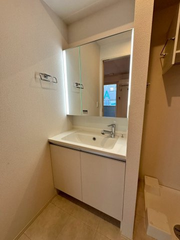 アクシス西宮北口の洗面所