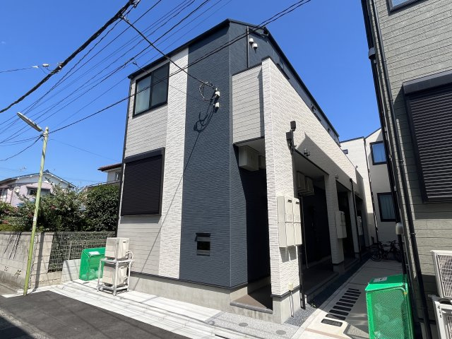 KOMOREBI 