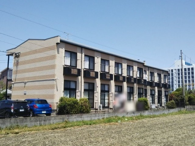 レオパレス末松の外観