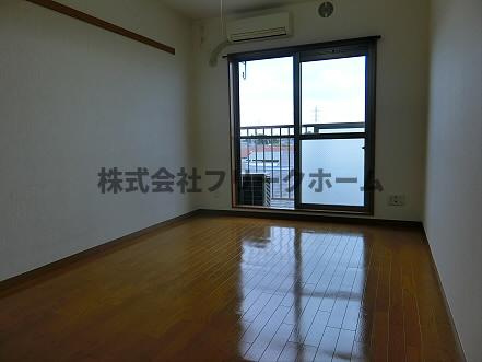 ブルースカイの居間・リビング