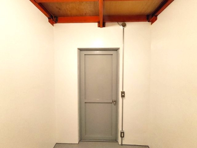 大扇ビルの内装