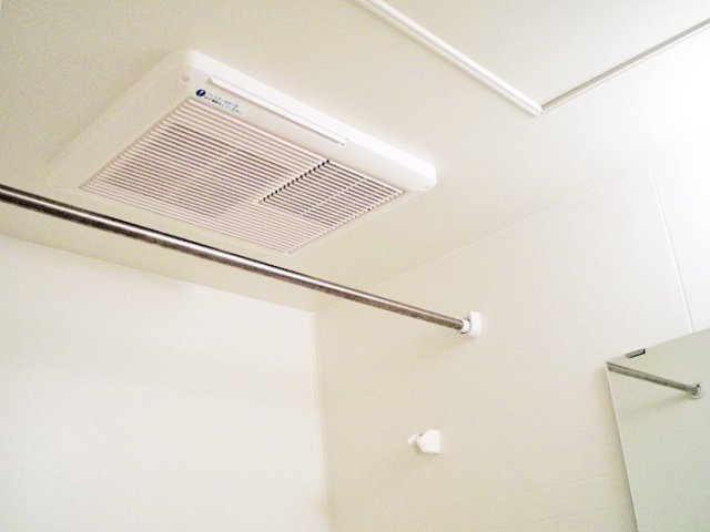 レオパレス昴のその他|浴室換気乾燥機