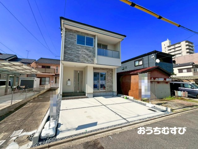 守山区鳥羽見3期(全1棟)の駐車場