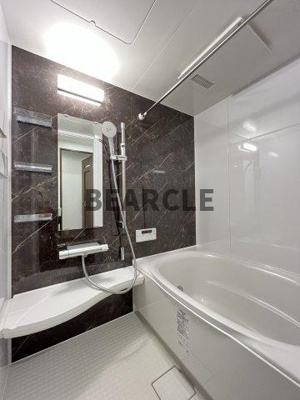 【浴室】 | メゾンドクレール西大路