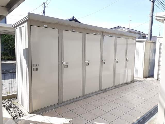 ソフィア　高岡の駐車場