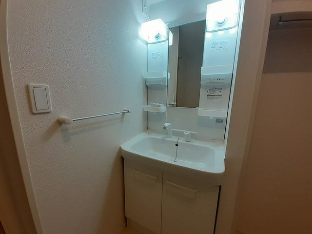 ソフィア　高岡の洗面所