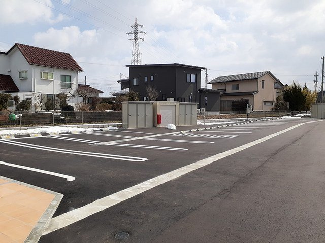 クプレⅡの駐車場