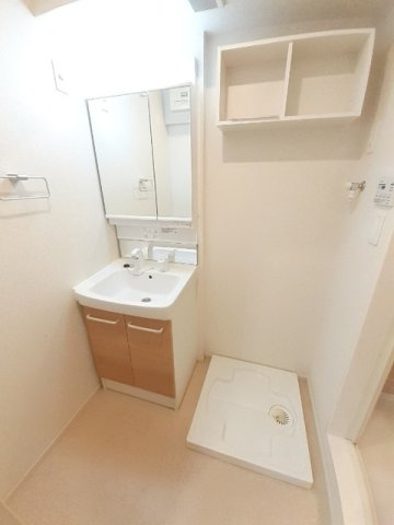 プリムール栄生の洗面所