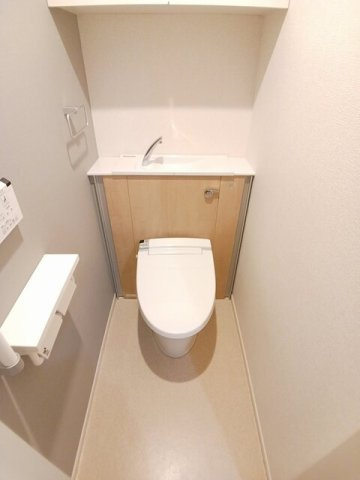 プリムール栄生のトイレ