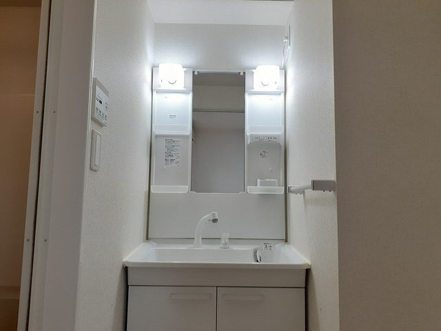 イーストビスタ上飯田の洗面所