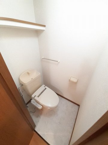 ア・ラ・モード本郷Ｂのトイレ