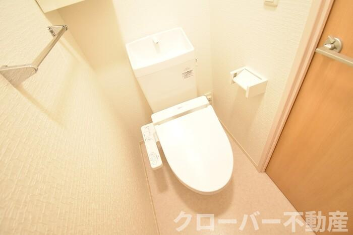 サンライズ豊益 築港町のトイレ|温水洗浄暖房便座
