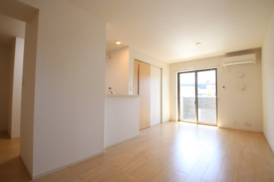 【居間・リビング】 | ルミエールソレイユ