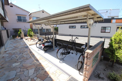 【その他共用部分】 | ルミエールソレイユ | 駐輪場