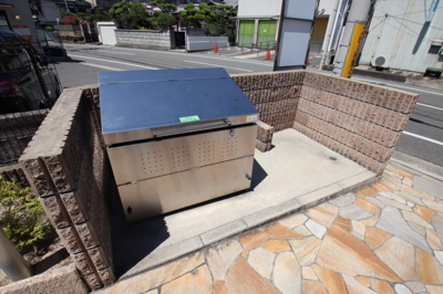 【その他共用部分】 | ルミエールソレイユ | 敷地内ゴミ捨場