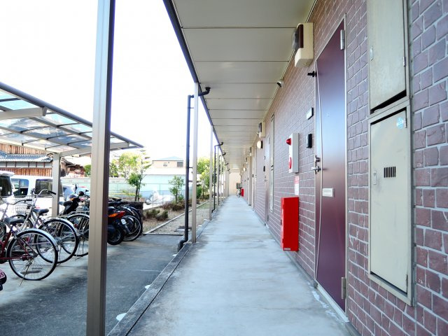 【エントランス】 | ロイヤルコート