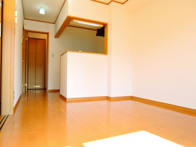 【居間・リビング】 | ロイヤルコート