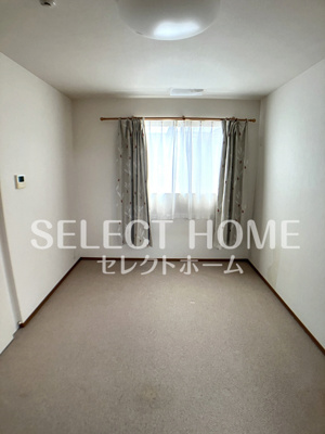 【寝室】 | 庄司田2丁目戸建(15-58) | 広くて明るい寝室