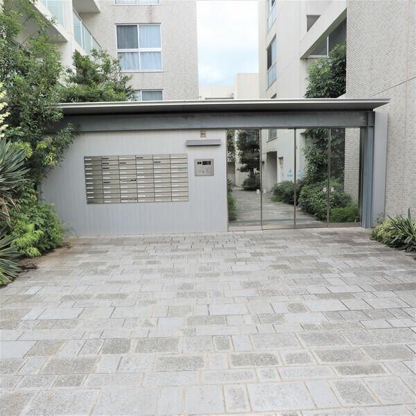 グランガーデンⅡのエントランス