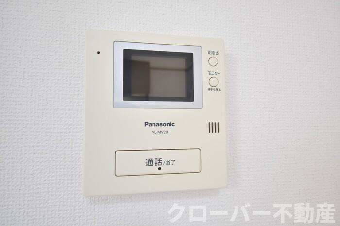 セジュールＫ Ｂ棟のセキュリティ|モニタ付きインターホン