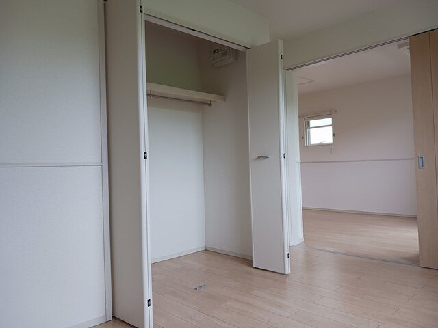 ホームズ豊田　ウエストの収納